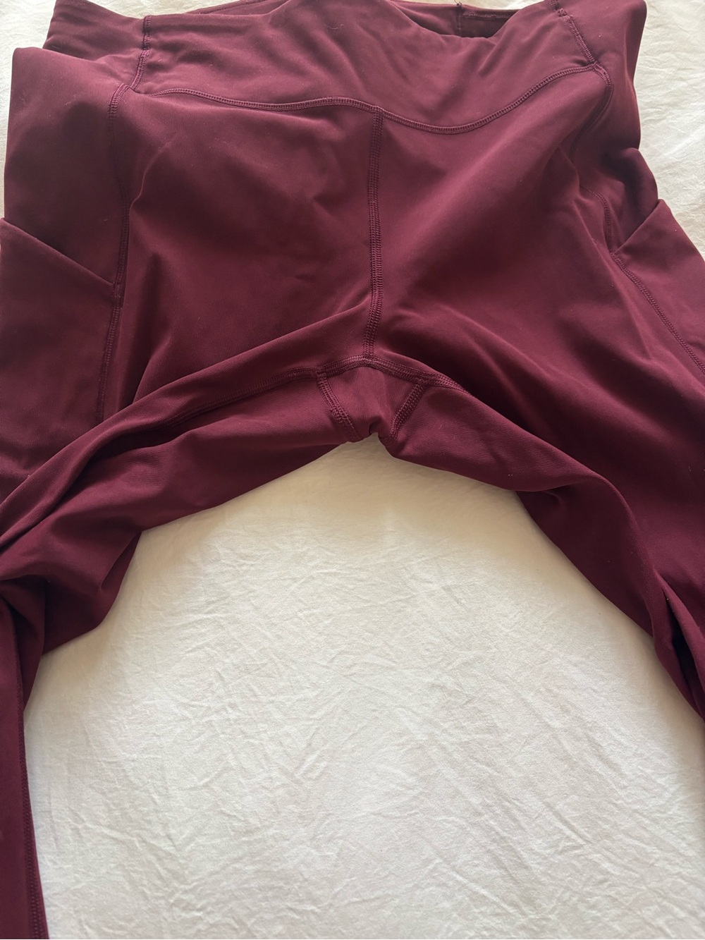 Lululemon - Picture 3 of 4